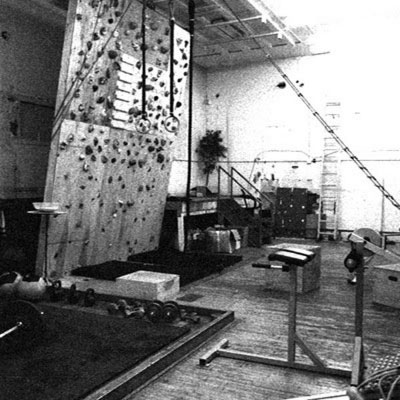 GYM JONES