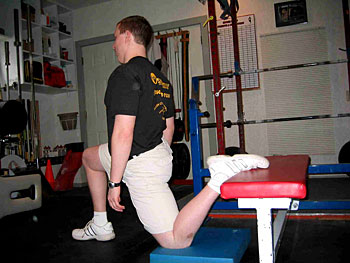 Rectus femoris ny�jt�s cs�p� fesz�t�s �s t�rd hajl�t�s seg�ts�g�vel